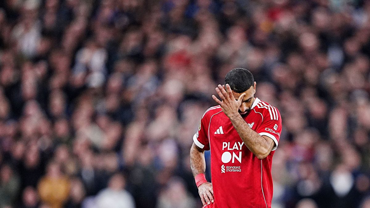 Liverpool kvůli poruše letadla zrušil tiskovku, hrozí mu sankce od UEFA